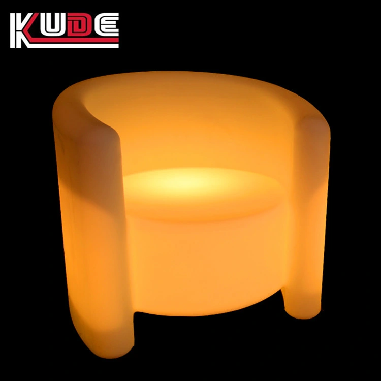 Brillando en el exterior de plástico de LED iluminado conjunto Sofá muebles Club silla y mesa