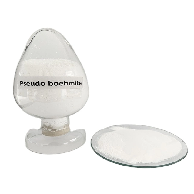 Pseudo Boehmite utilisé comme catalyseur pour le pétrole