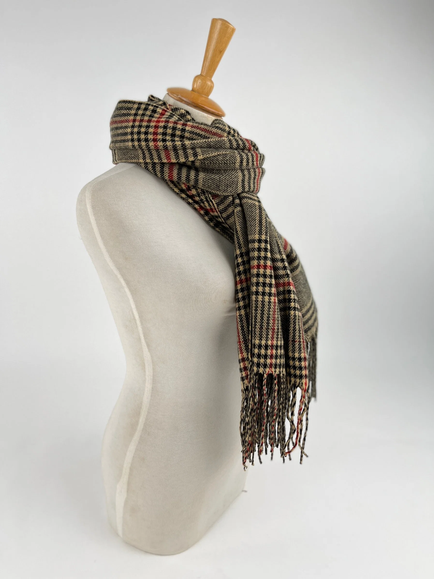 Cachecol de inverno quente Cusomized Warm Houndstooth Tassel tricotado