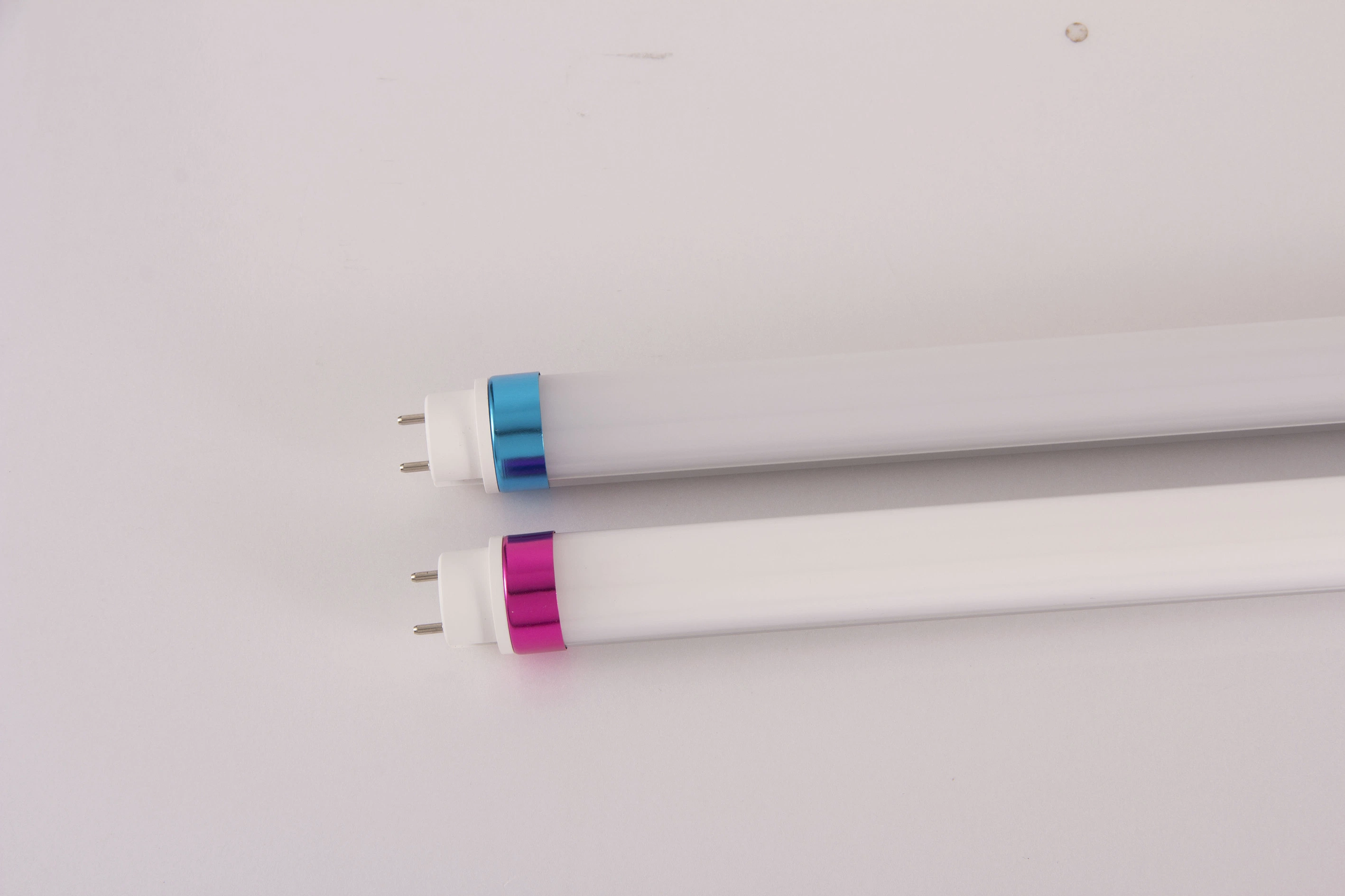 Frosted and Transparent Cover 8W 18W 25W of T8 LED Tube Light with TUV Approved