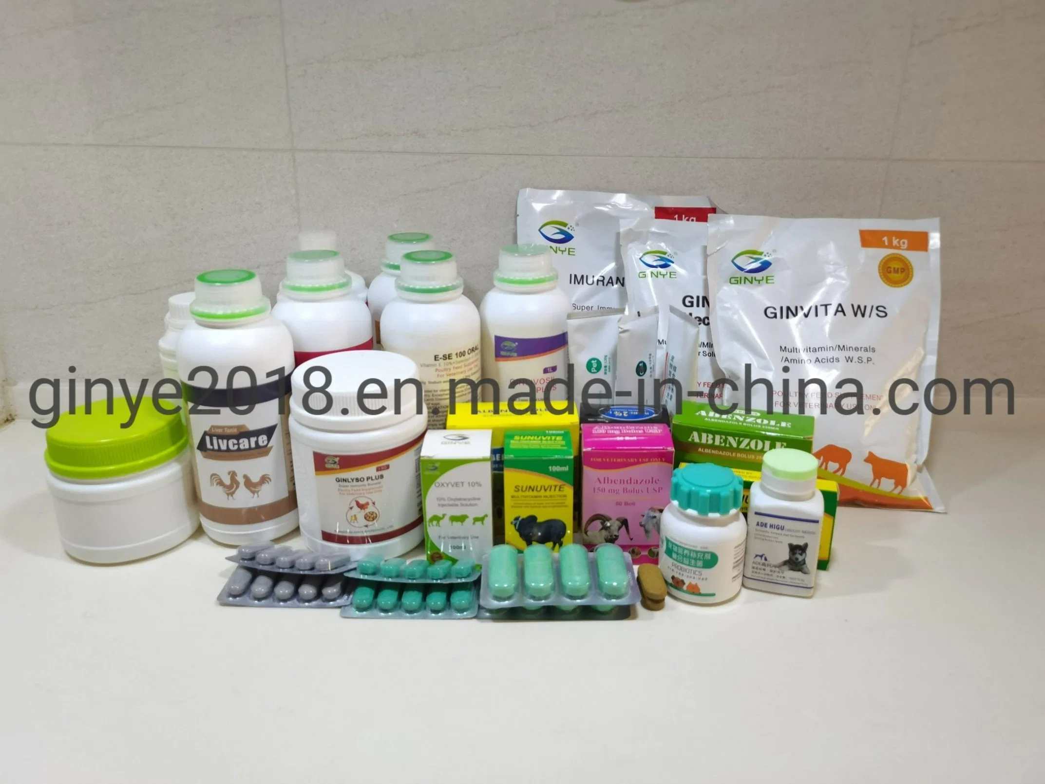 الطب البيطري أمبيسيلين 50 ٪ المياه Soluble Powder Livestock الدواجن الطب