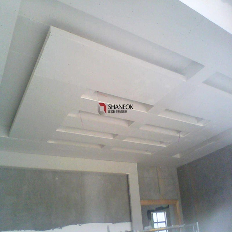 Building Material 1200X2400X7.0mm, 9.0mm, 10.0mm, 12mm Good Quality Plaster Board/Gypsum Board for Ceilings