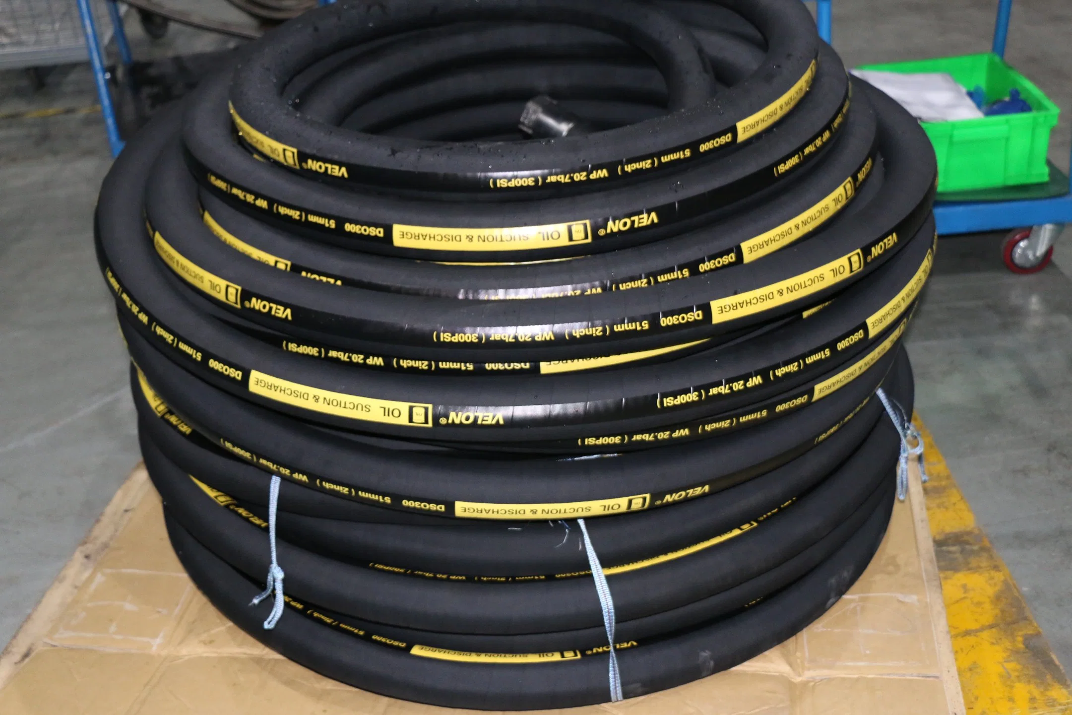 Abrasive Material EPDM Handing and Placement Hose with High Tensile Textile Cord Reinforcement