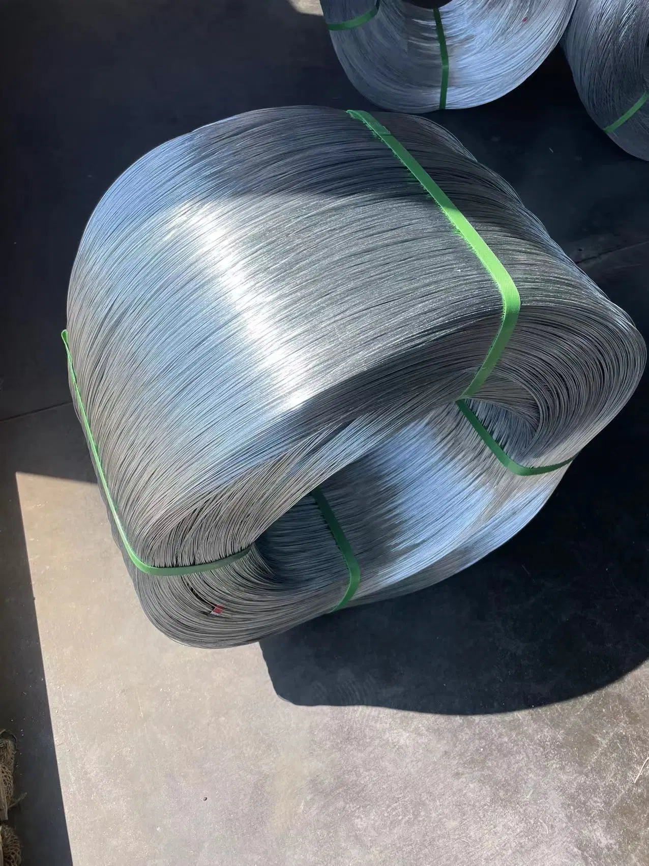 DIP caliente y eléctrico Galvanized alambre de acero eléctrico blindado de energía eléctrica Cables