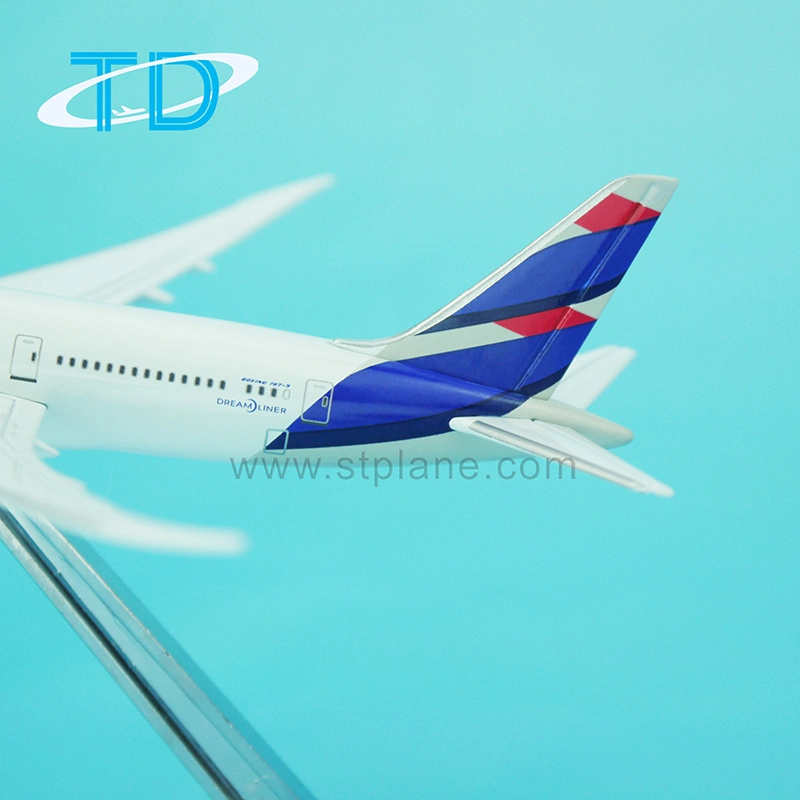 Latam B787 Best Selling Products Diecast Airline Plane for Adults Plane Model