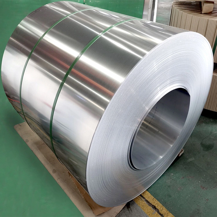 Dekorativer Spiegel mit 316L 310S 420 J2 430 410 4mm mm Stärke Finish Steel Coil Hot Rolled / Kaltgewalzt 0,5 * 1500mm * C 8K Edelstahl Spulenspule Mit Spaltstreifen