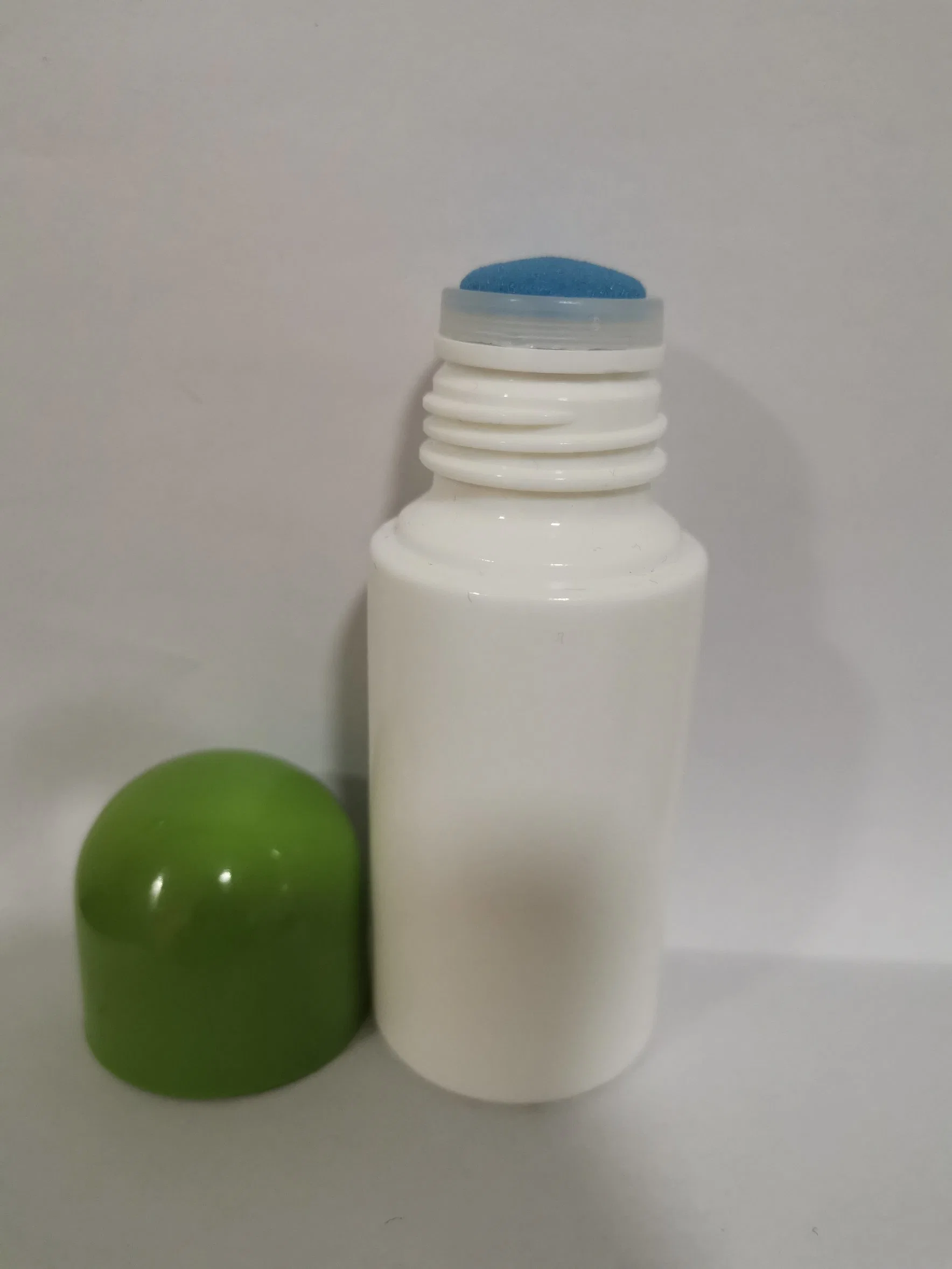 15ml 20ml 50ml HDPE Plastic Cosmetic Bottle with Sponge Head