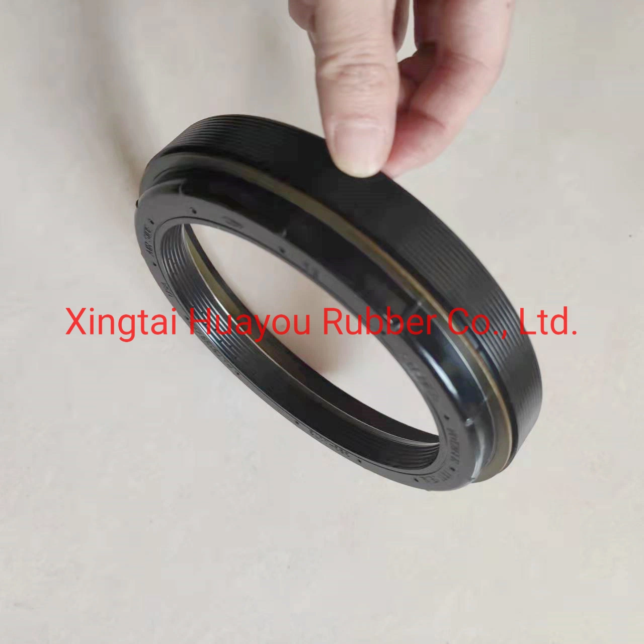 393-0173 Pat. 6158743 Hub Oil Seal for Mack Size 121*160*30mm