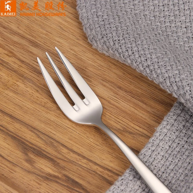 High quality/High cost performance Flatware Spoon Forks Knives Stainless Steel Cutlery Set