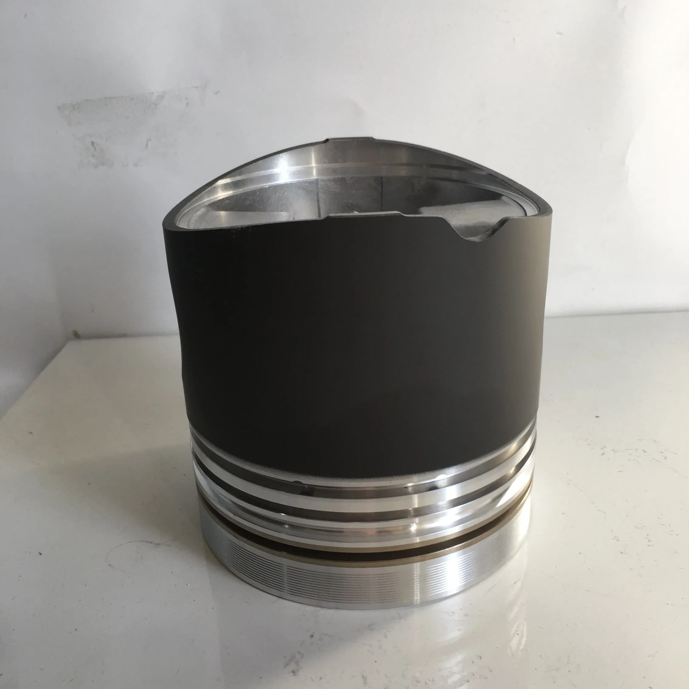 65.02501-0708 Piston de moteur Doosan pour camion/pelleteuse/générateur/pièces détachées de bus Daewoo P222le