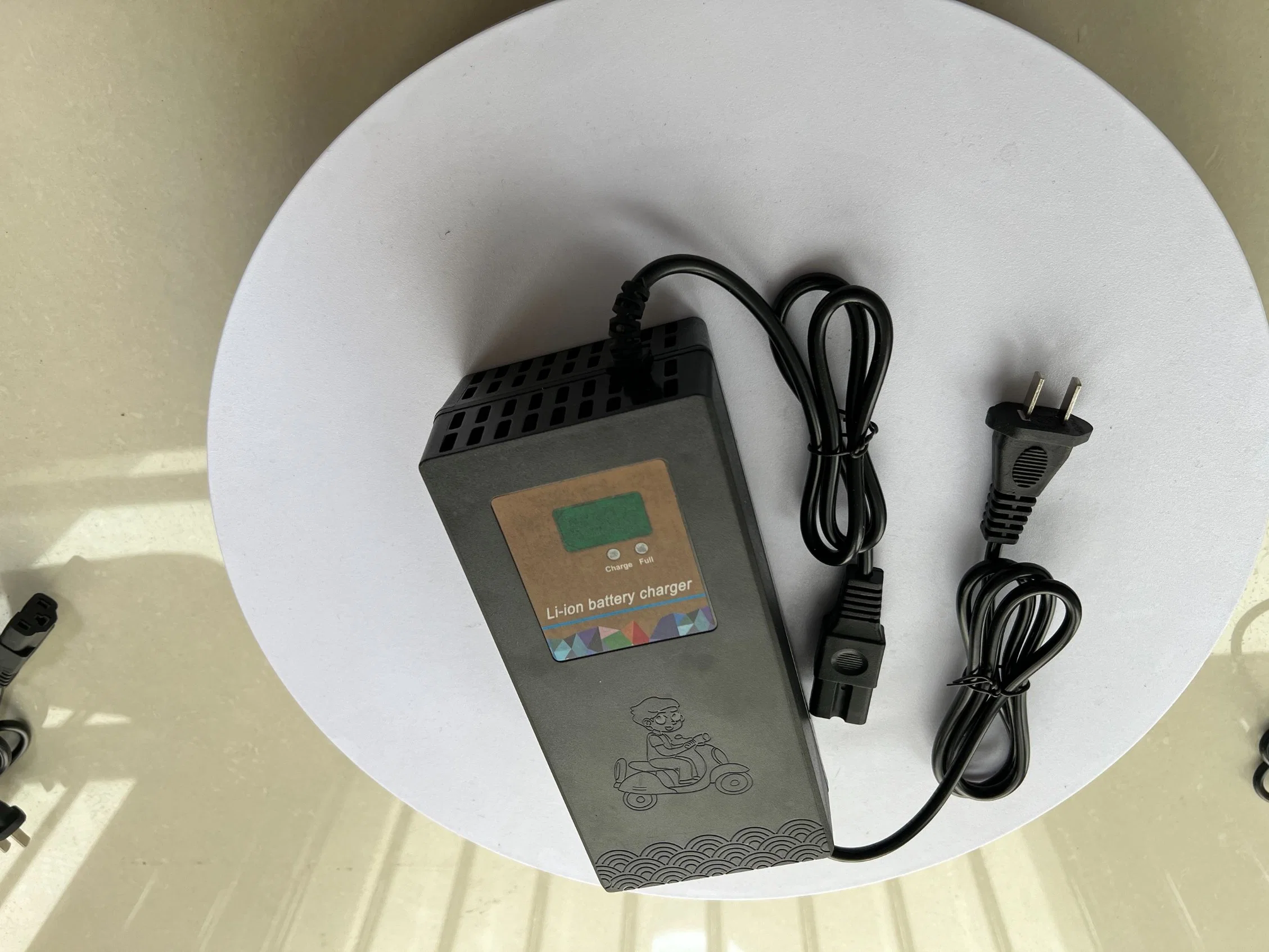 China Manufacturer Top Quality 60V 4A Electric Car Battery Charger Made by ABS Cover