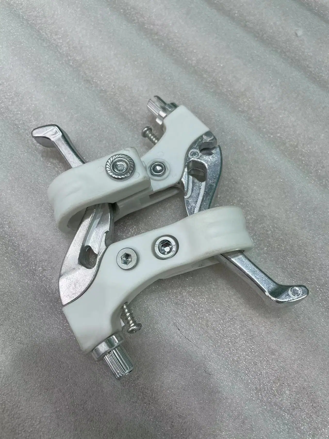 Half Aluminium Alloy Brake Lever White Color Bicycle Parts Bike Accessory