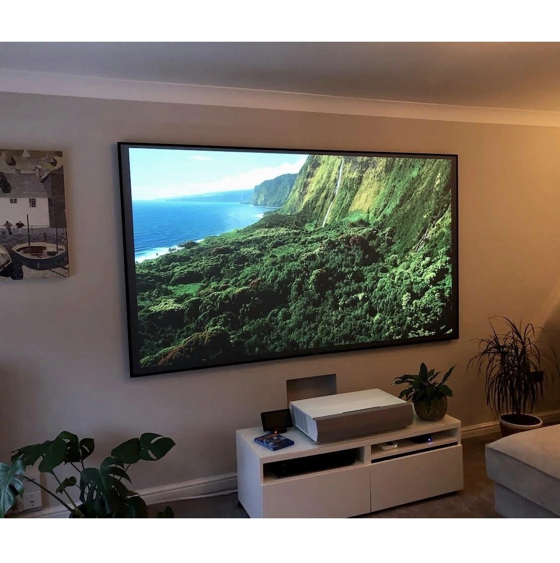 2.35: 1 120 Inch Fixed Frame Projector Screen with Zero Edge