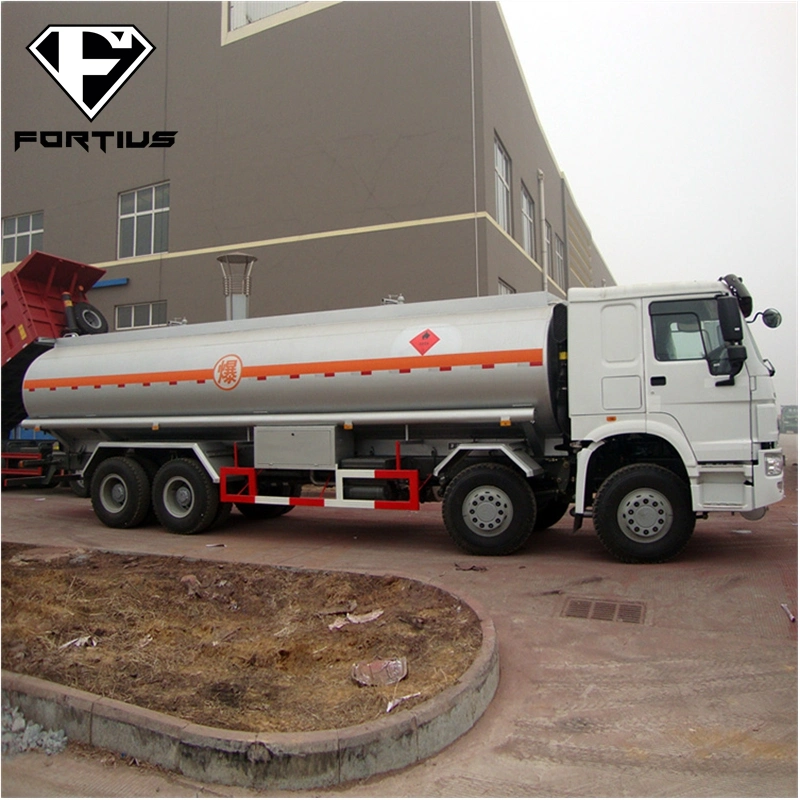 Heavy Duty Truck Sino Truck 8X4 4axles Euor2 Diesel Fuel Oil Truck 45 Cubic Meter with Insulation Coating