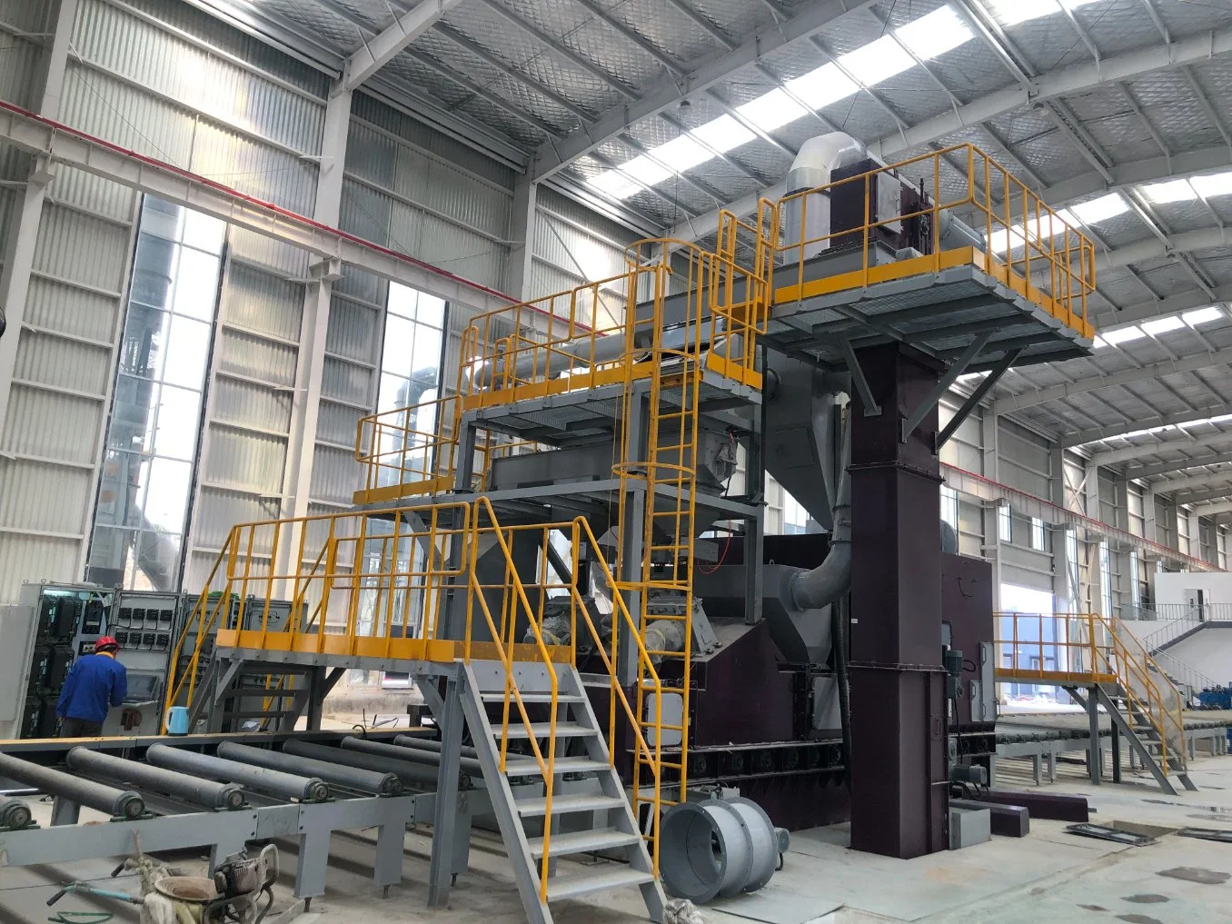 Taa Brand Roller Type Steel Structure Shot Blasting Cleaning Equipment