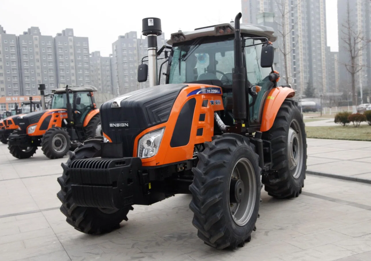 Estandarte vender equipamento agrícola 210HP trator fabricado na China