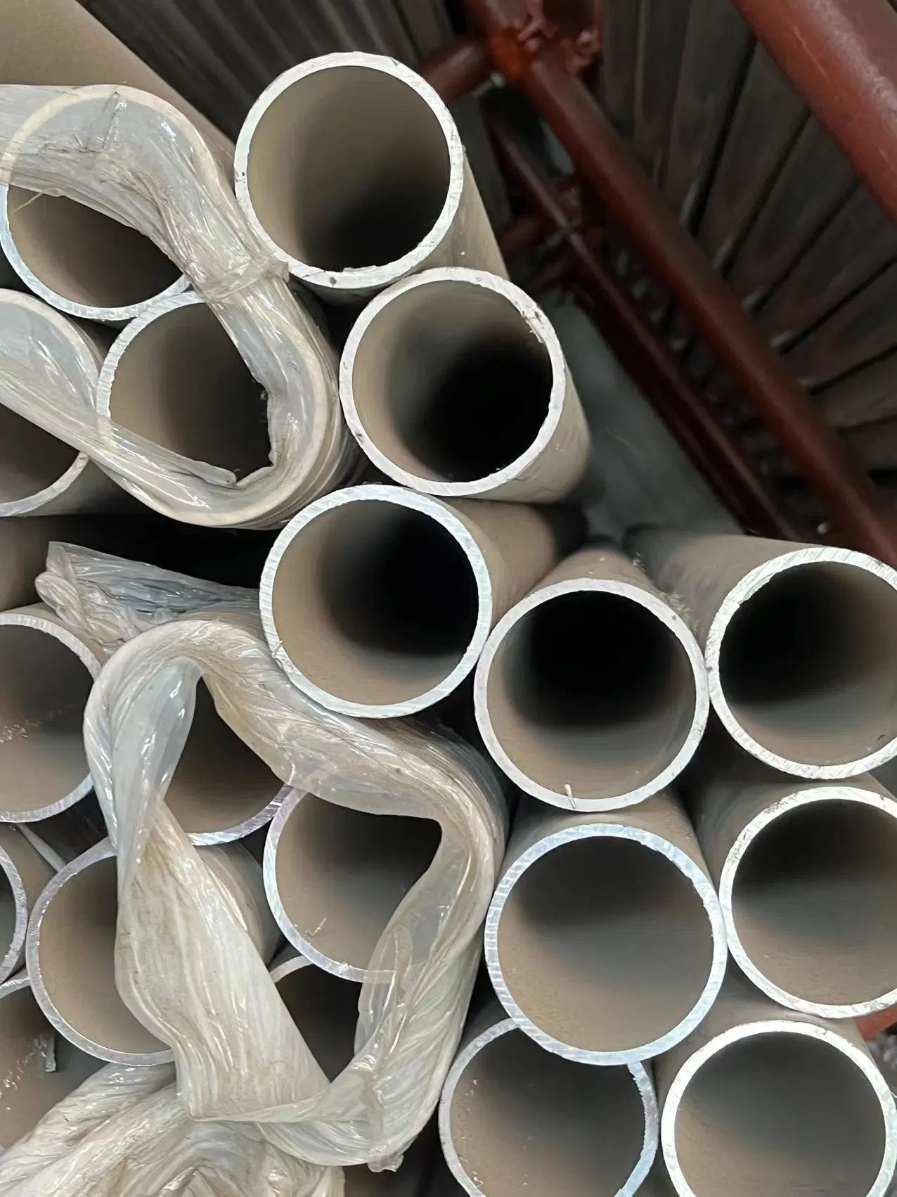 High quality/High cost performance 1050 3003 5005 6061 7075 10 Inch 1mm Aluminum Pipe for Building Material