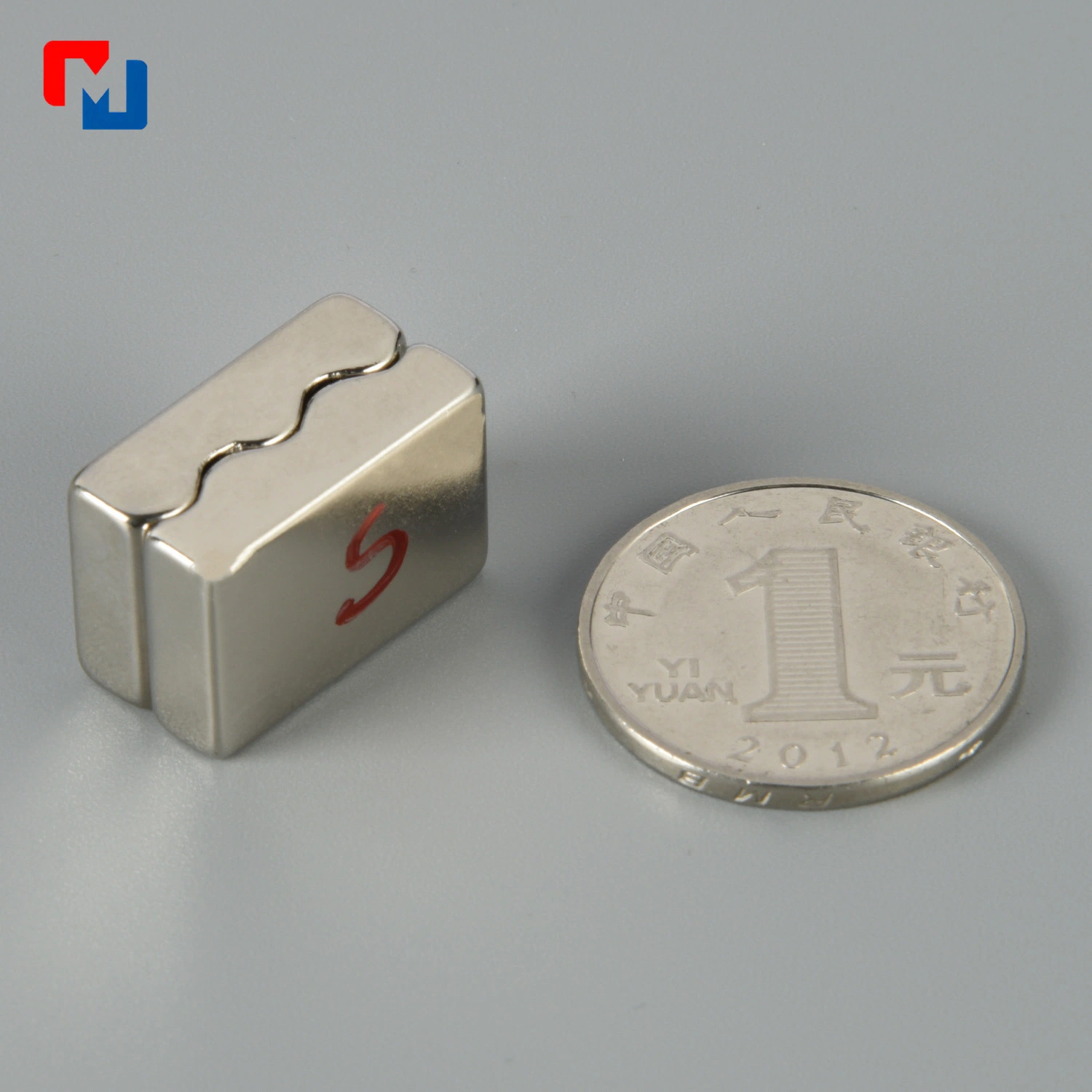 Small Rare Earth Cube Single Sided Concave Shape Neodymium Permanent Magnet