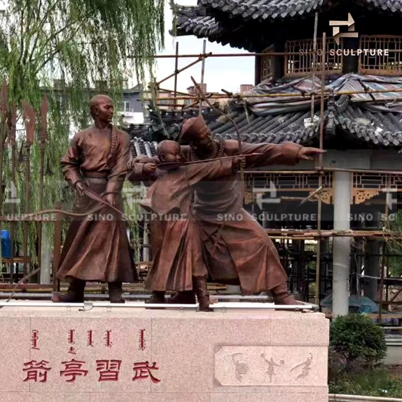 Estatua de bronce de practicar tiro con arco