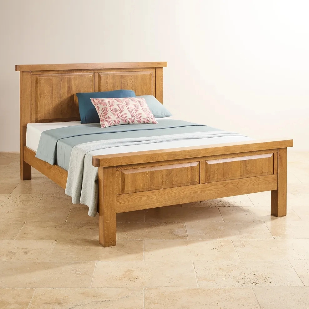 Chinese Wholesale/Supplier Rustic Solid Oak Wooden Single Double King Queen Sized Bedroom Bed Used in Home Bedroom Hotel Furniture