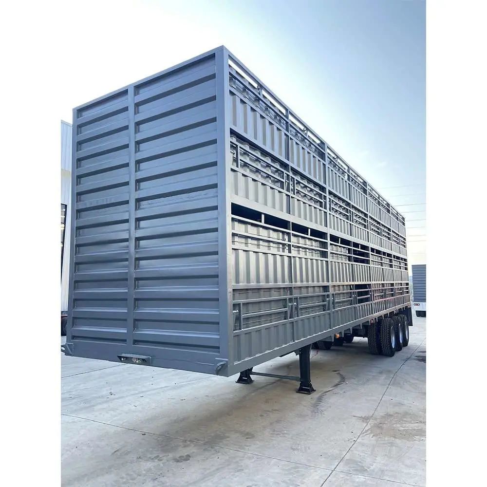 Customized Fence Semi Trailer Livestock Cargo Transport Fence Cargo Semi Trailer