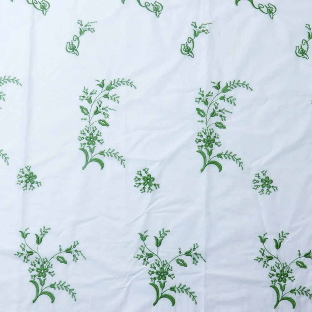 China Factory Cheap Custom Embroidery Cotton Fabric with Green Foral Pattern