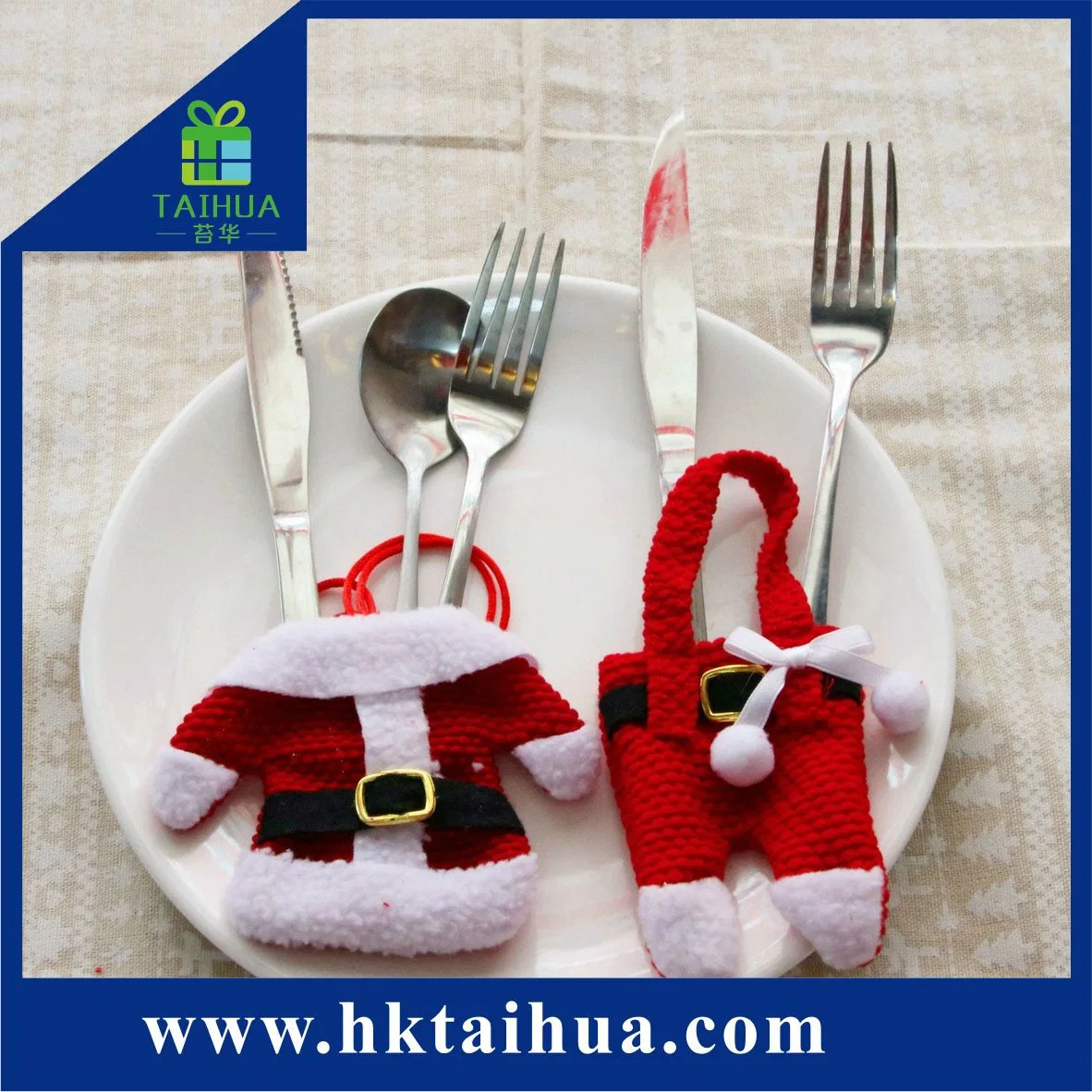 Cute Christmas Kitchen Decoration Santa Fork and Knife Cover