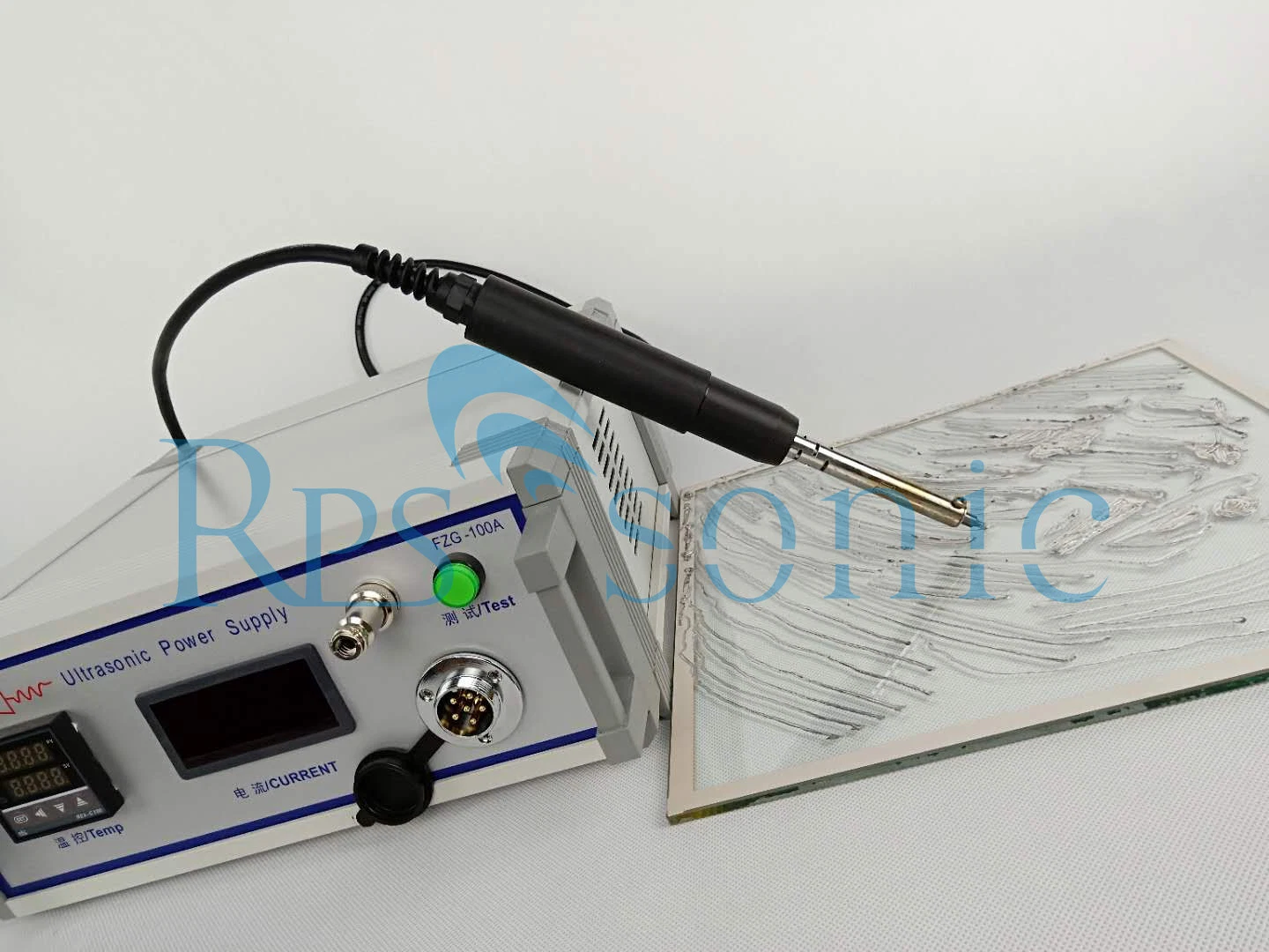 Ultrasonic Metal Welding Machine for Cu Welding and Soldering