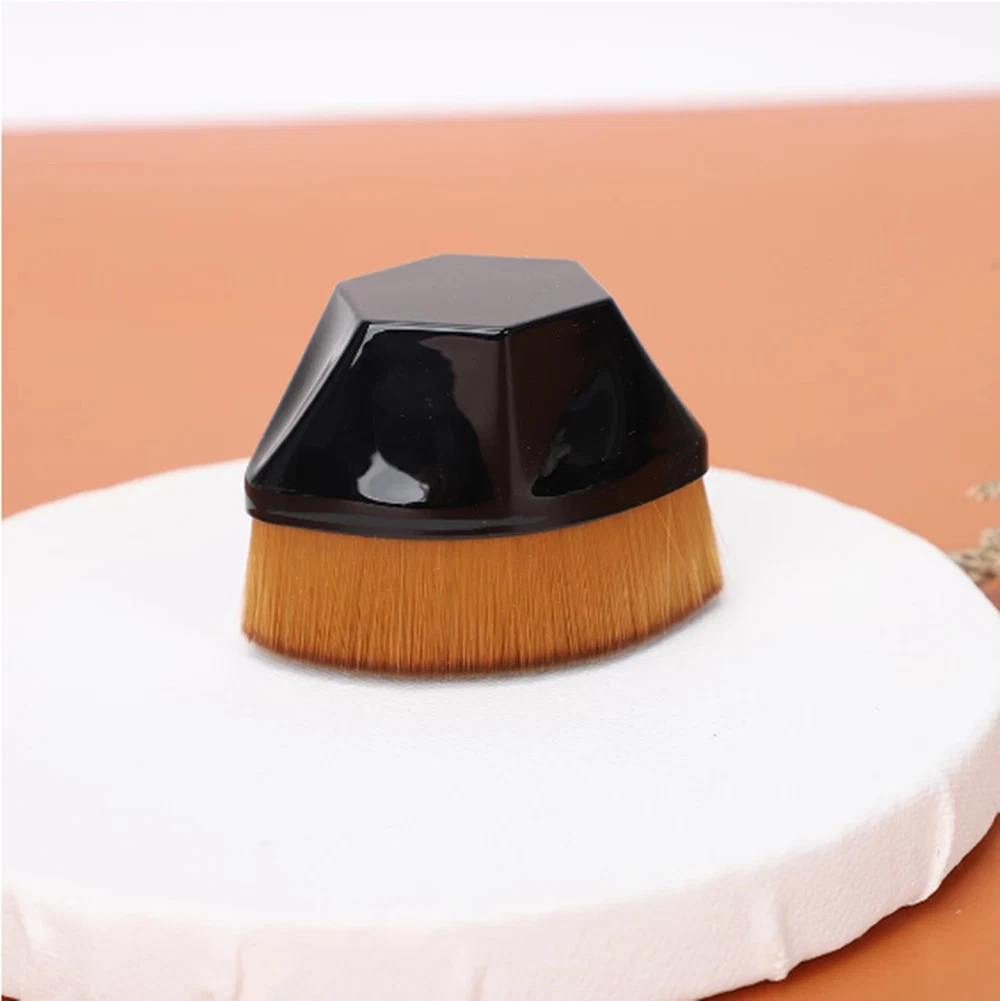 Makeup Brush Professional Cheek Make up Brush Natural Hair Foundation Powder Brush Six Corner Brush Nylon Hair