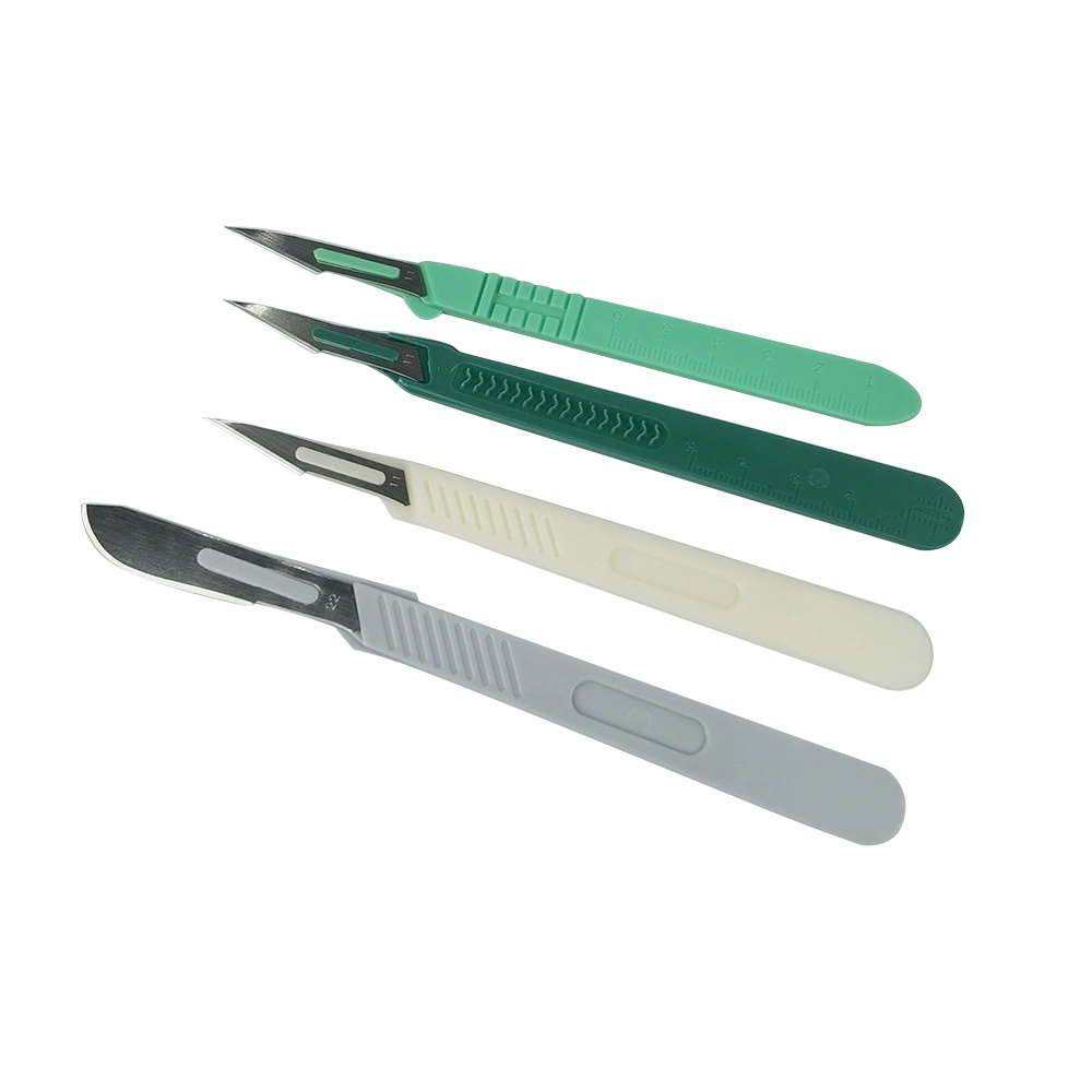 Disposable Medical Sterile Scalpel Blades with Plastic Surgical Handle