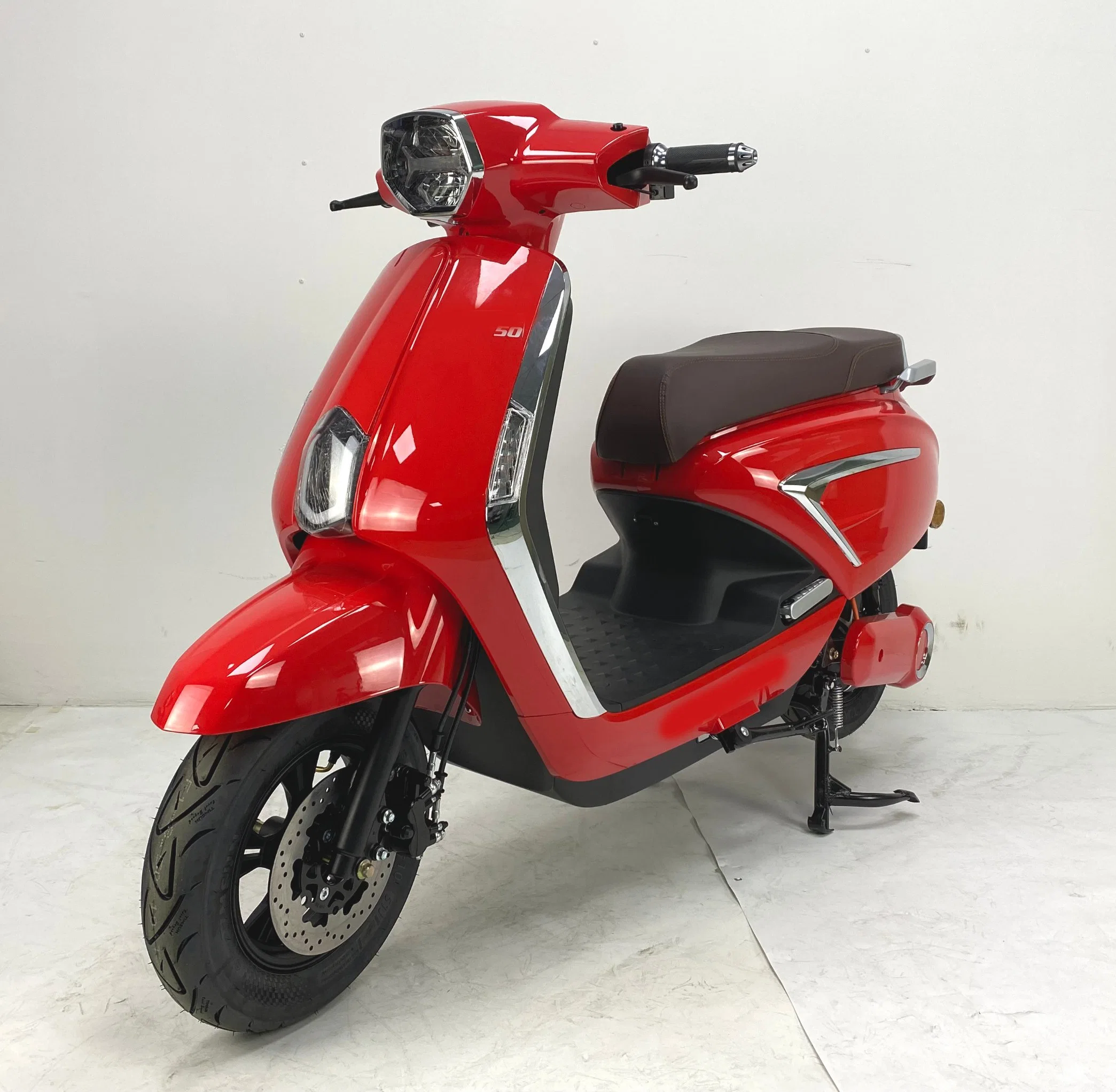 Мотор 2000 Вт портативный литиевая батарея электрический скутер для Европы рынок с EEC и Coc