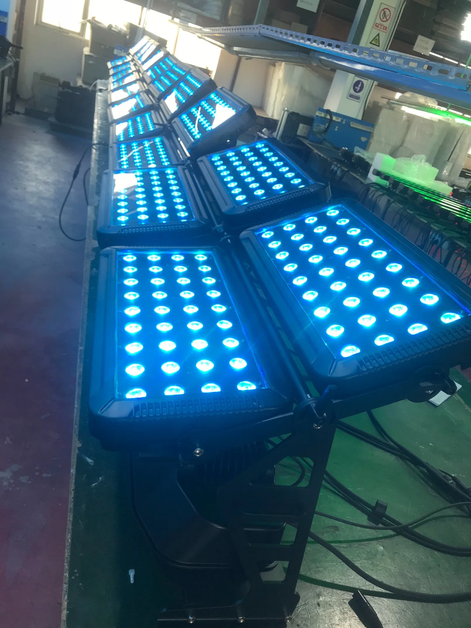 72LEDs 8W RGBW 4in1 Outdoor IP65 Stage Light Wall Washer LED City Color Light