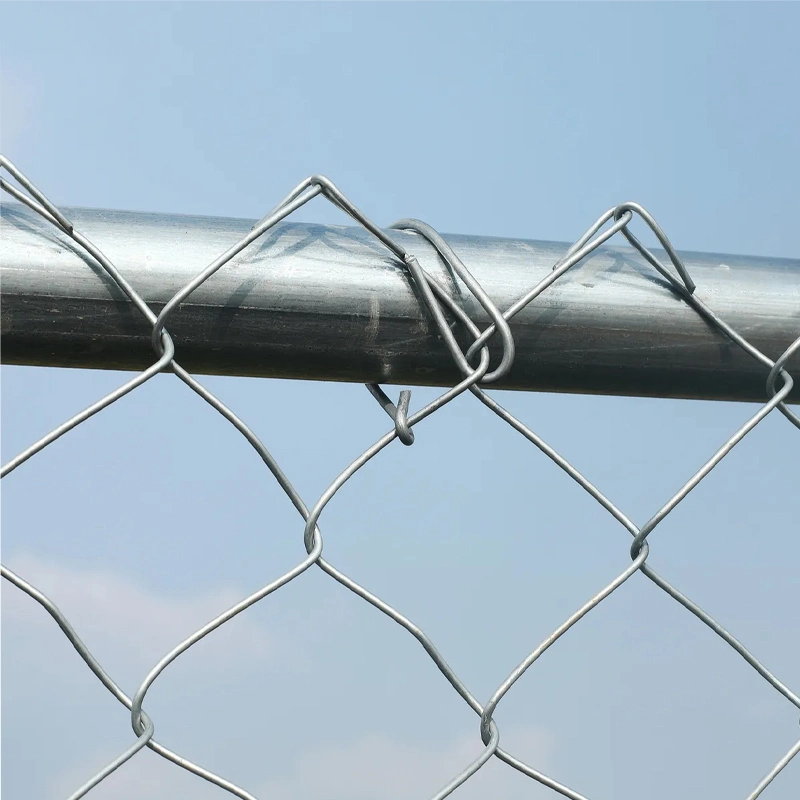 45X45mm Mesh Size Galvanzied Chain Link Fence 5FT Wire Mesh Carbon High quality/High cost performance  Diamond Wire Netting PVC Black Chain Link Fence