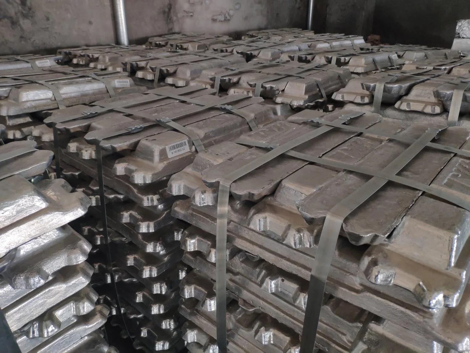 China Lieferant Pure 99,7% zufriedenstellende Aluminium-Ingot mit günstigen Preis