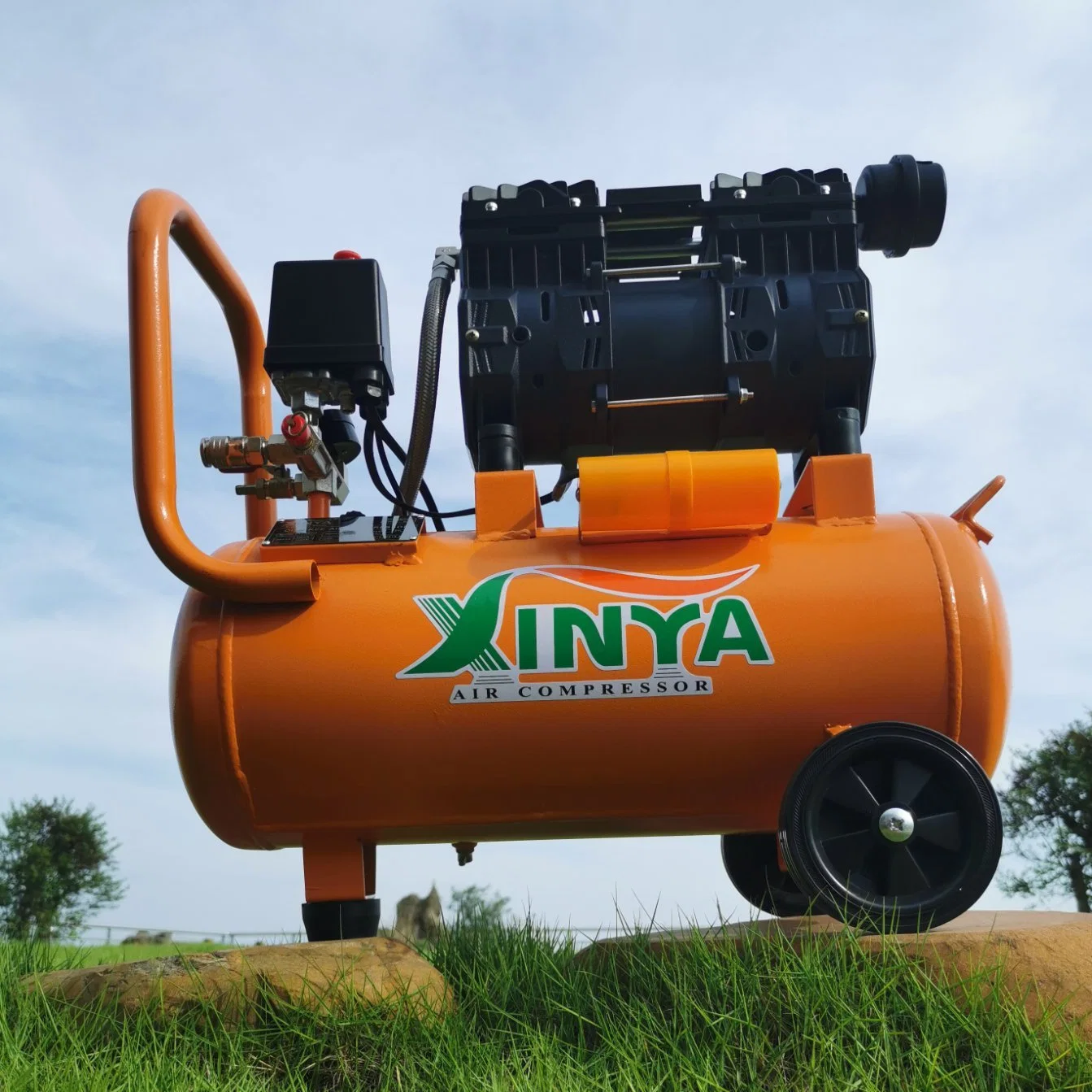 Xinya 25L 6 Gallon No-Oil Single Pump Electrical Portable Air Compressor