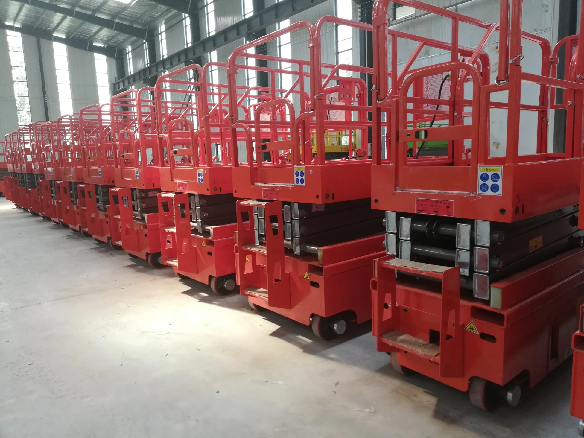 High quality/High cost performance  Self Propelled Professional Electric Scissor Lift, Scissor Lift Factory Use Elevator Cheap Price for Sale