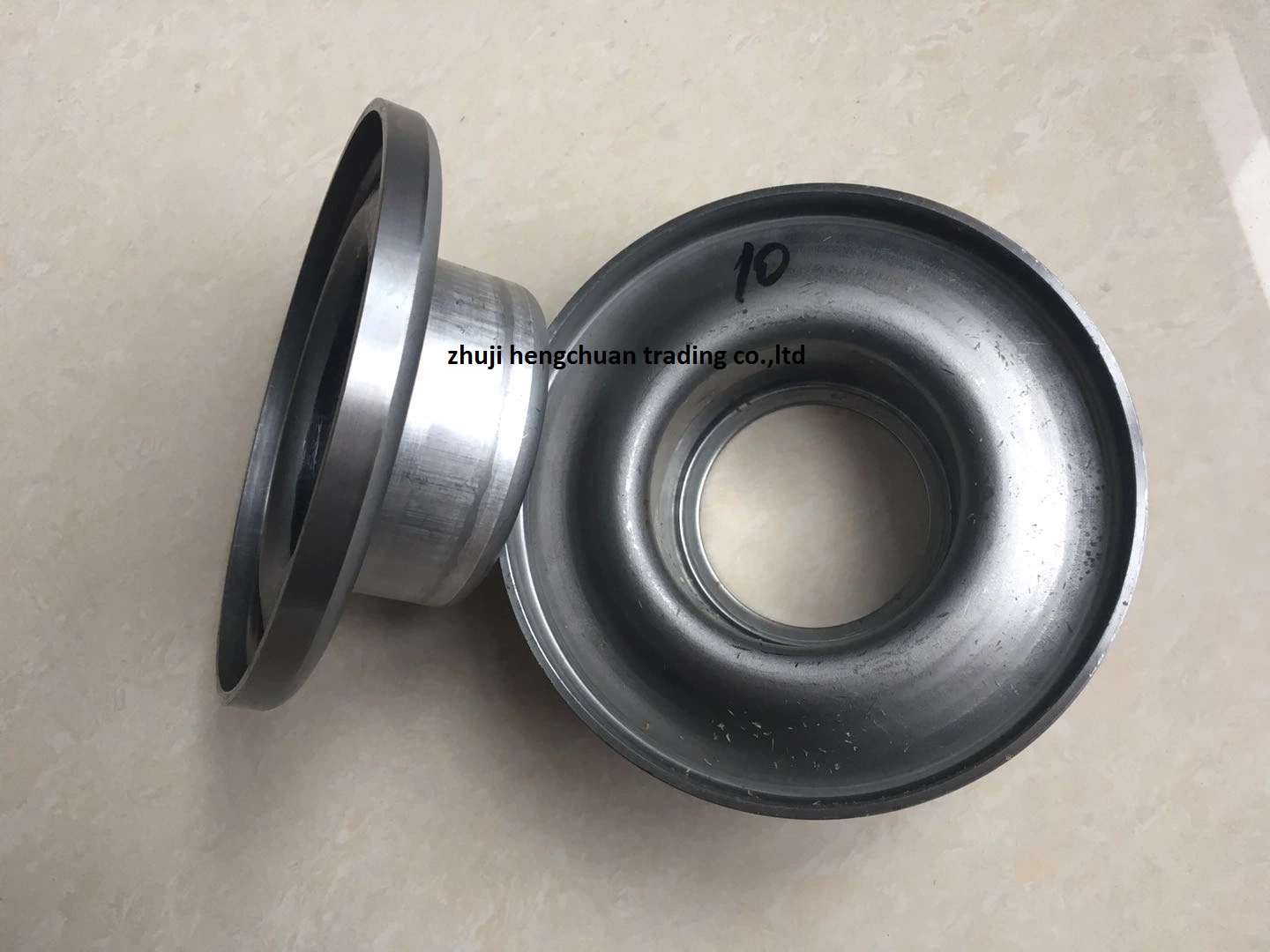 Idler Components Bearing Housing for Conveyor Roller with Good Quality