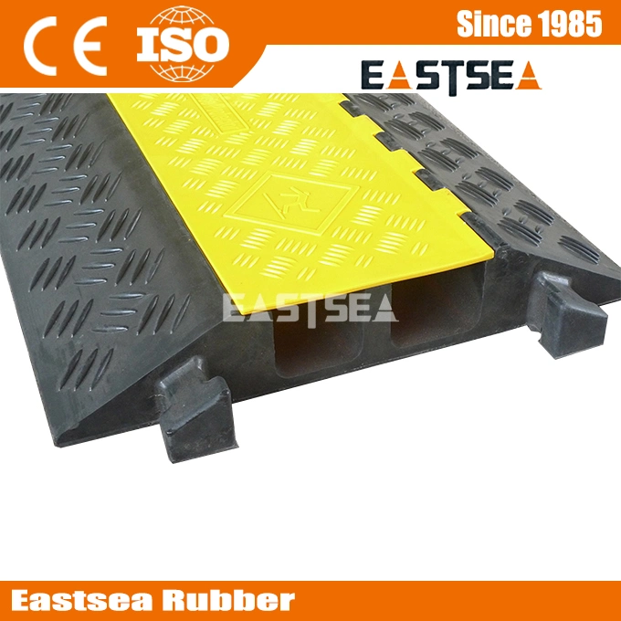 Outdoor Road Rubber 2 Channels Floor Cable Protector (DH-CP-7)