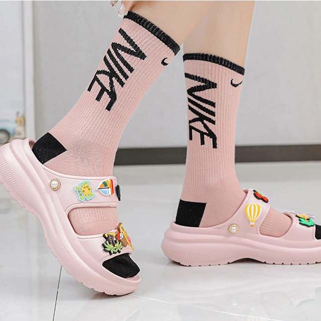 Factory Wholesale/Supplier Custom Light Weight Nonslip Women Beach Platform Sandals