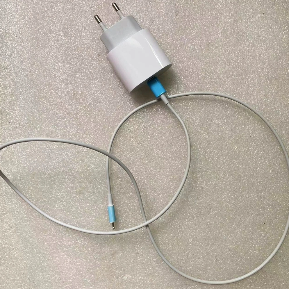 Calidad original Europa Plug 20W Cargador de teléfono rápido con cable