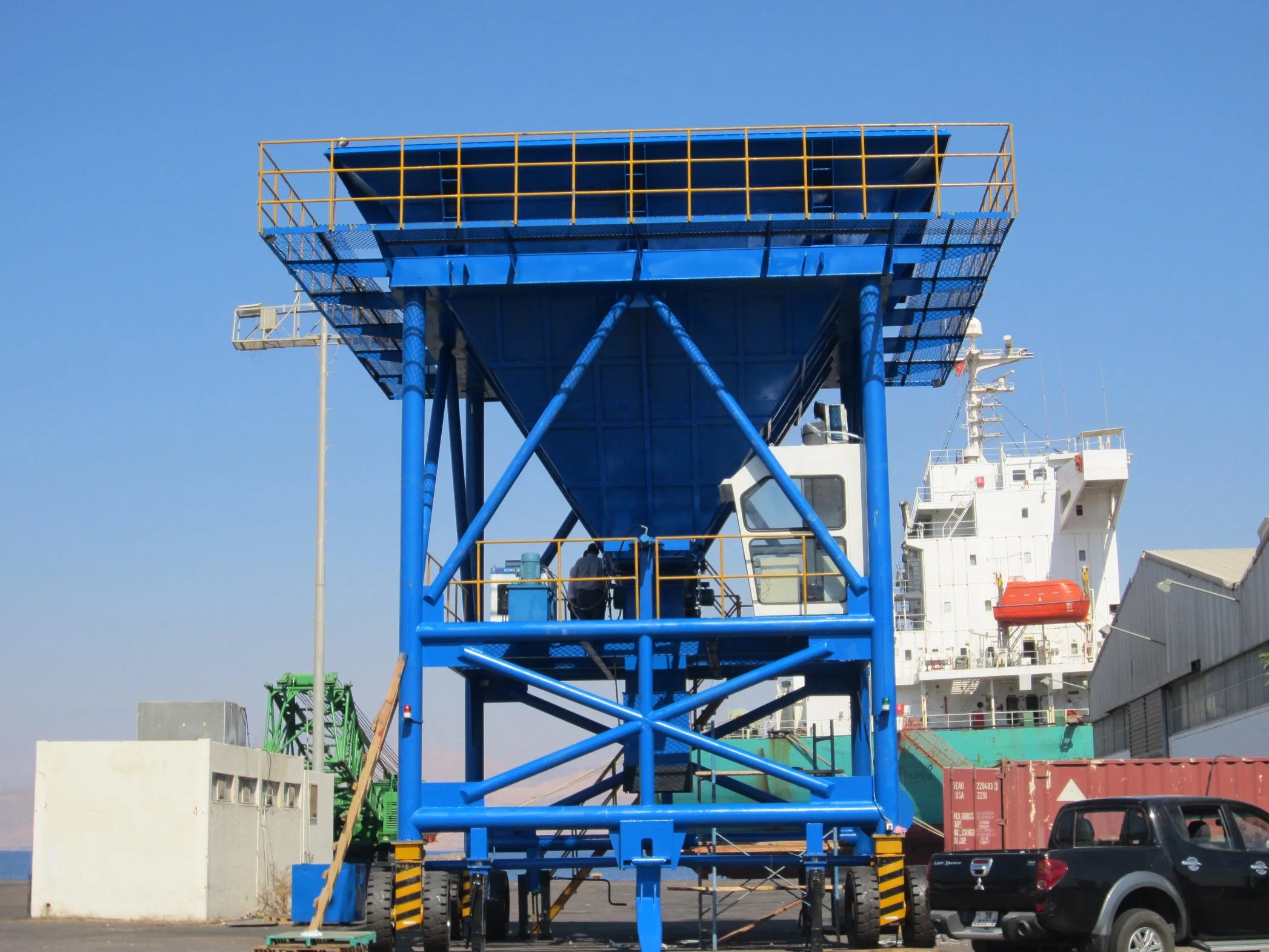 Movable Fit for Sand Bulk Cargo Dust-Proof Cement Grain Hoppers