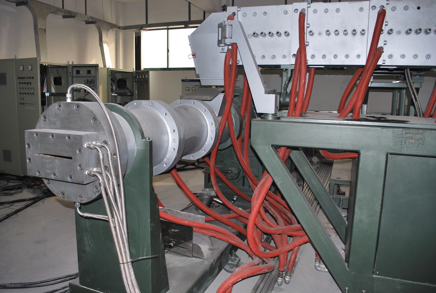 EPDM Rubber Kneading Sjw-200 Co-Kneader Extruder Line