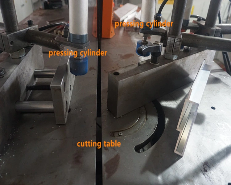 Manual Hand Pushing Angle Cutting Tablesaw Cutting Angle with Mitre Saw Manufacturer Supply