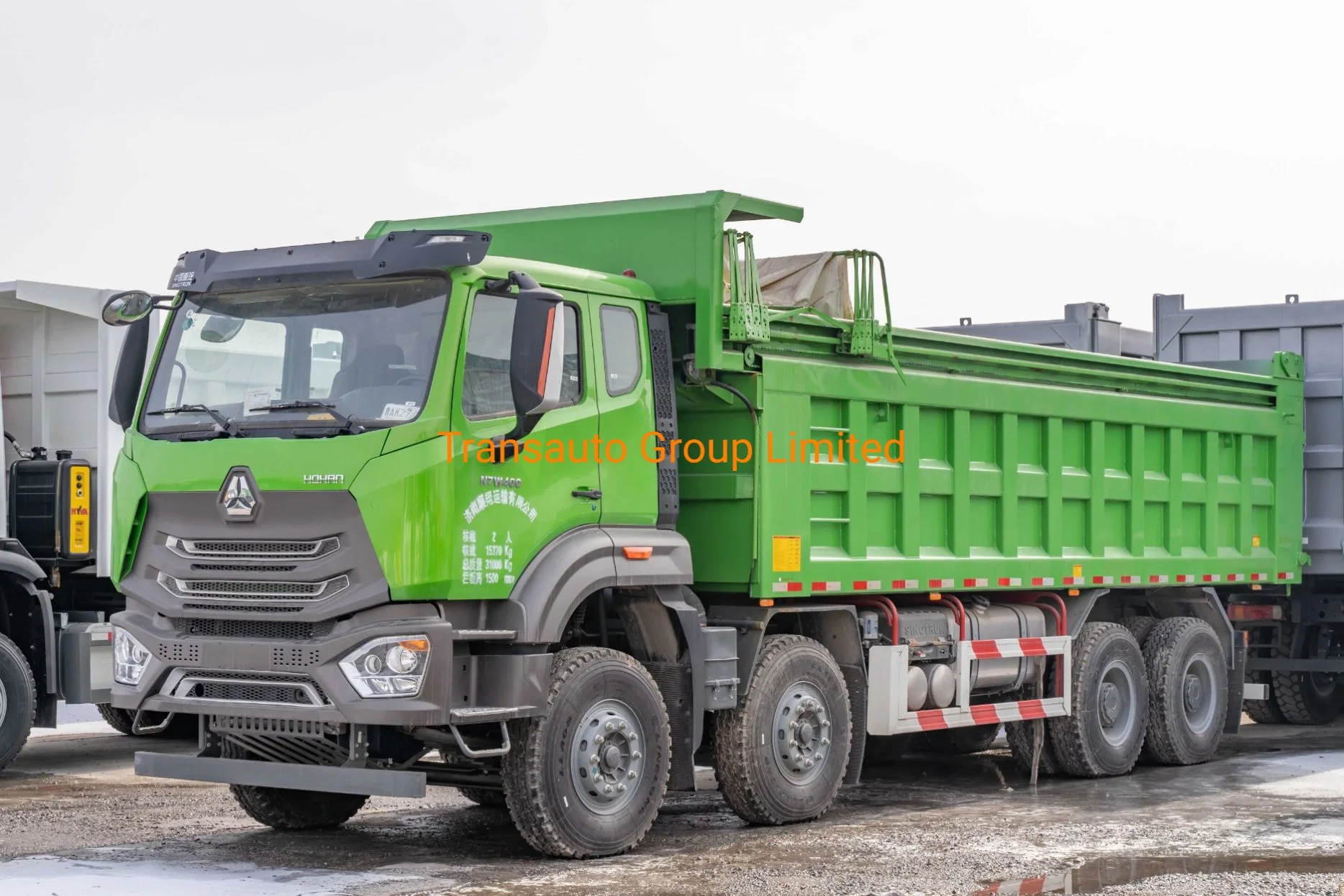 China Sinotruk Cbm 30 m3 8X4 barata HOWO 371HP 12 Wheeler volquete