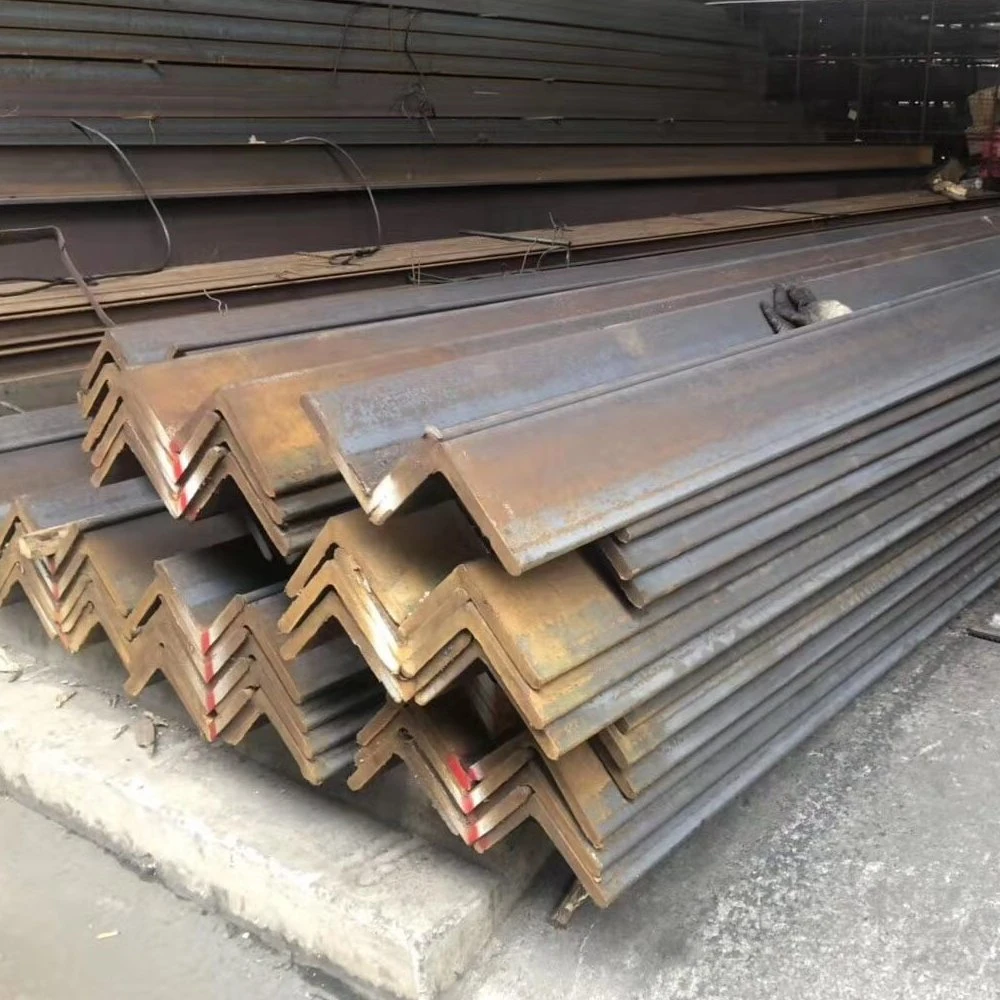 Winkel Stahl Großhandel Q235B galvanisiert Winkel Stahl Stanzung 40 * 4 Universal Gleichseitiger Winkel Stahl Vorhang Wand Projekt