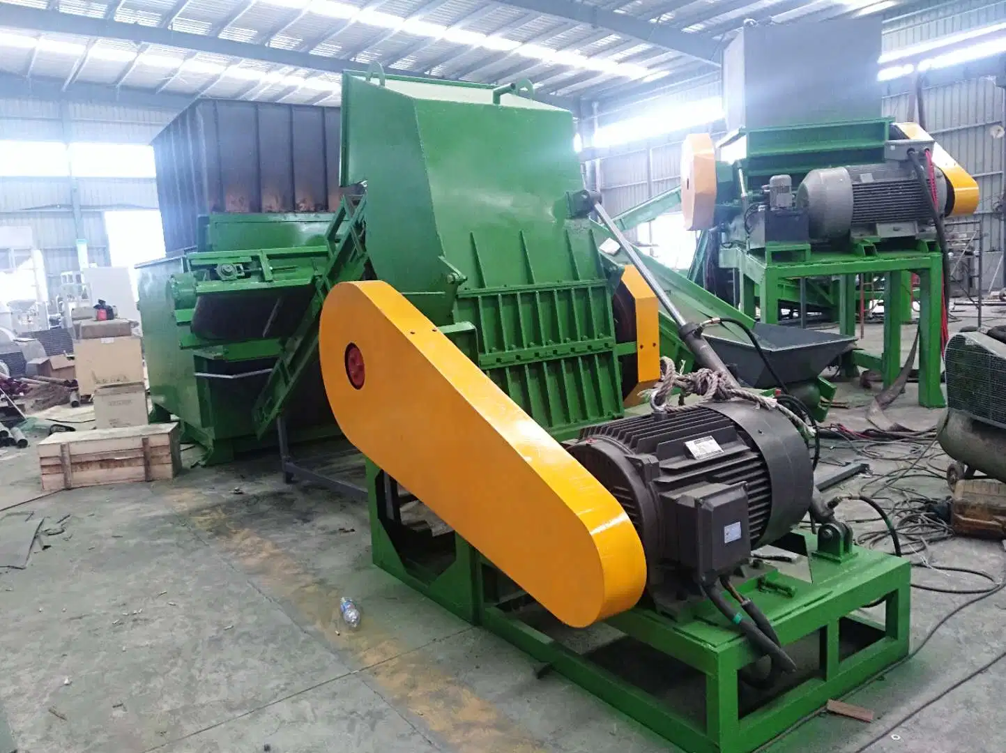 Single Shaft Shredder Plastic Crusher Machine