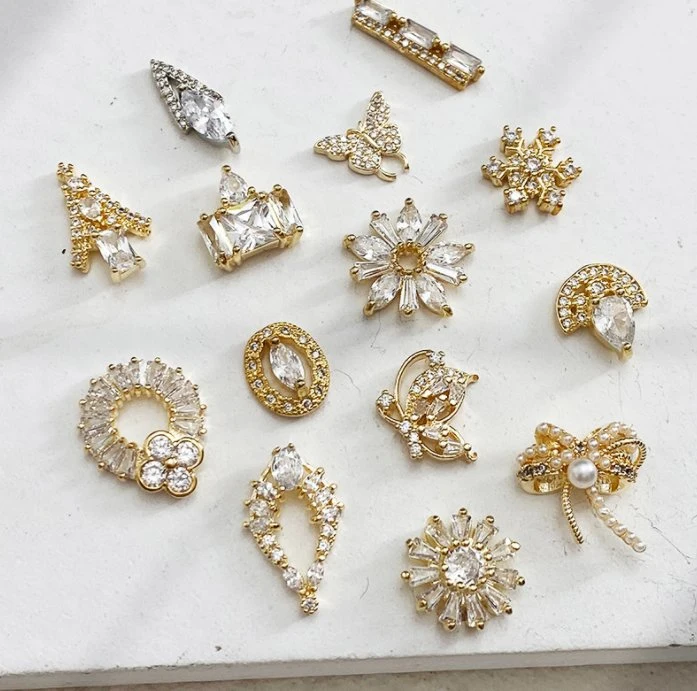 Décoration cristal diamant or Zircon Nail Charms