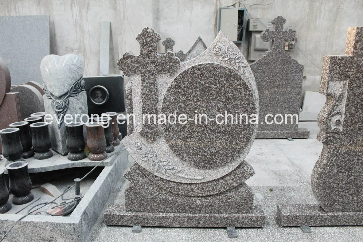 Popular Stlye in European Natural Granite Caving Headstone for Graves