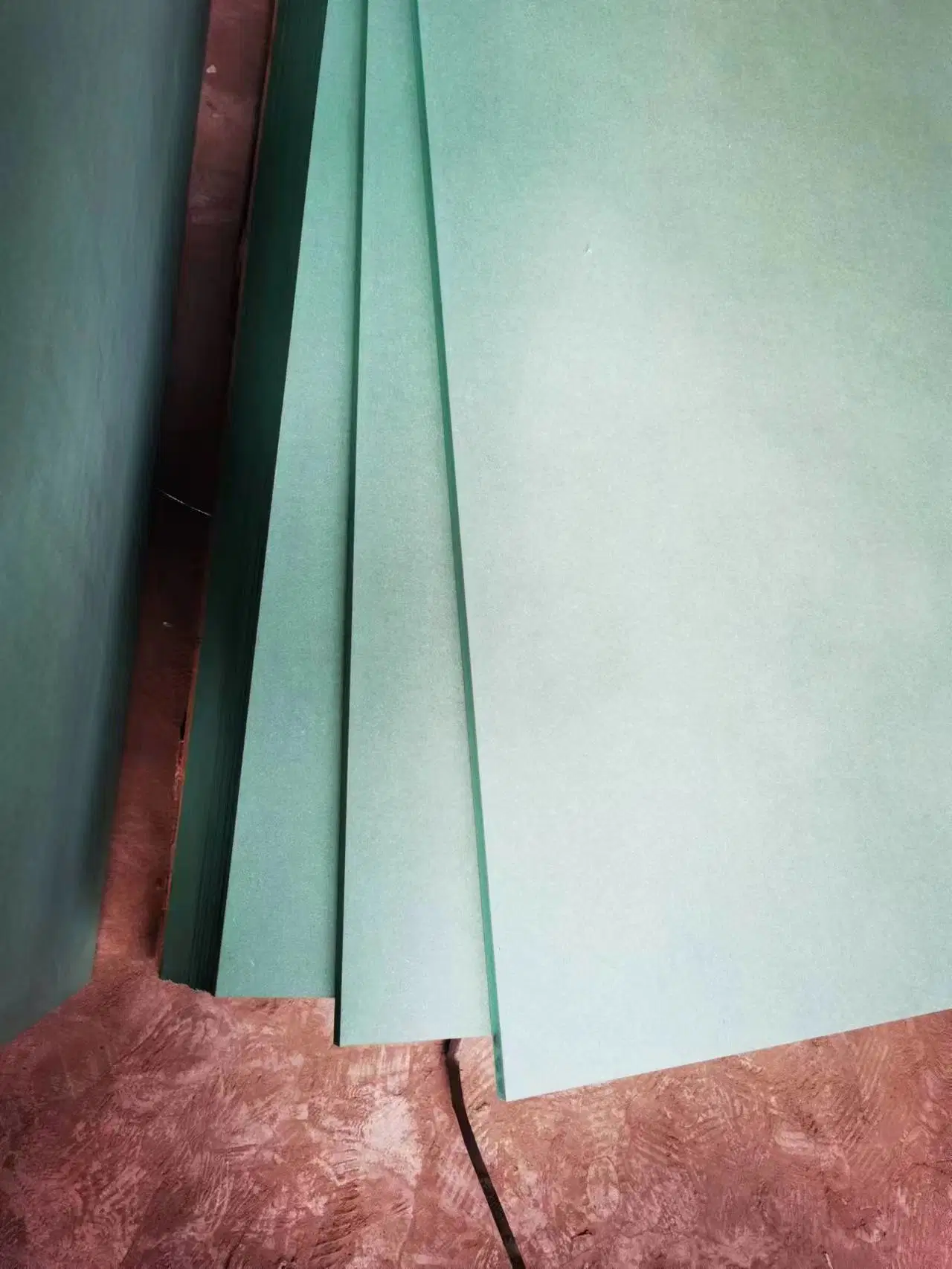 18mm Hard Board Waterproof Solid Color Melamine MDF Board