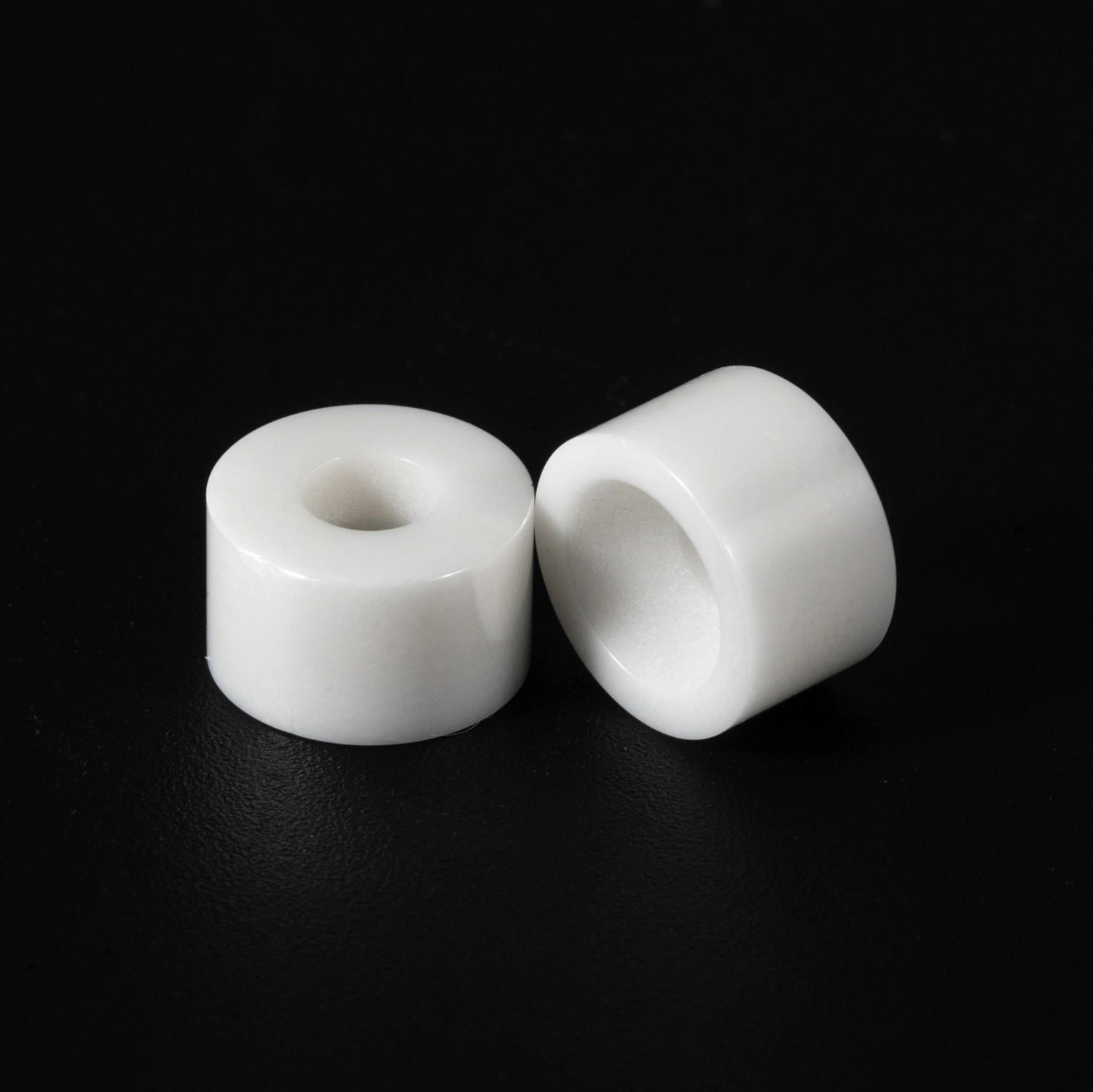 El precio bajo la bola de Zirconia Industrial tubos de cerámica de alta alúmina cerámicas medios de molienda